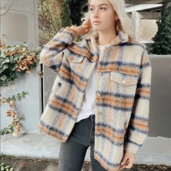 MOUNTAIN LAUREL- Plaid Wool Jacket - Picture 2 of 15